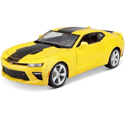 2016 Chevrolet Camaro SS Yellow 1/18 Diecast Model Car by Maisto