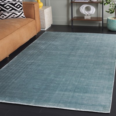 Villa Blue Hand-Knotted Wool and Viscose Area Rug