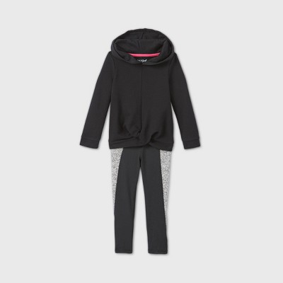 2t black sweatshirt