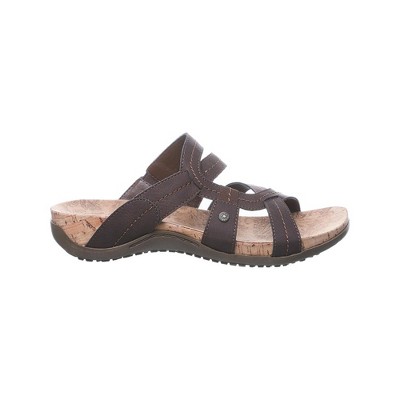 target flat sandals