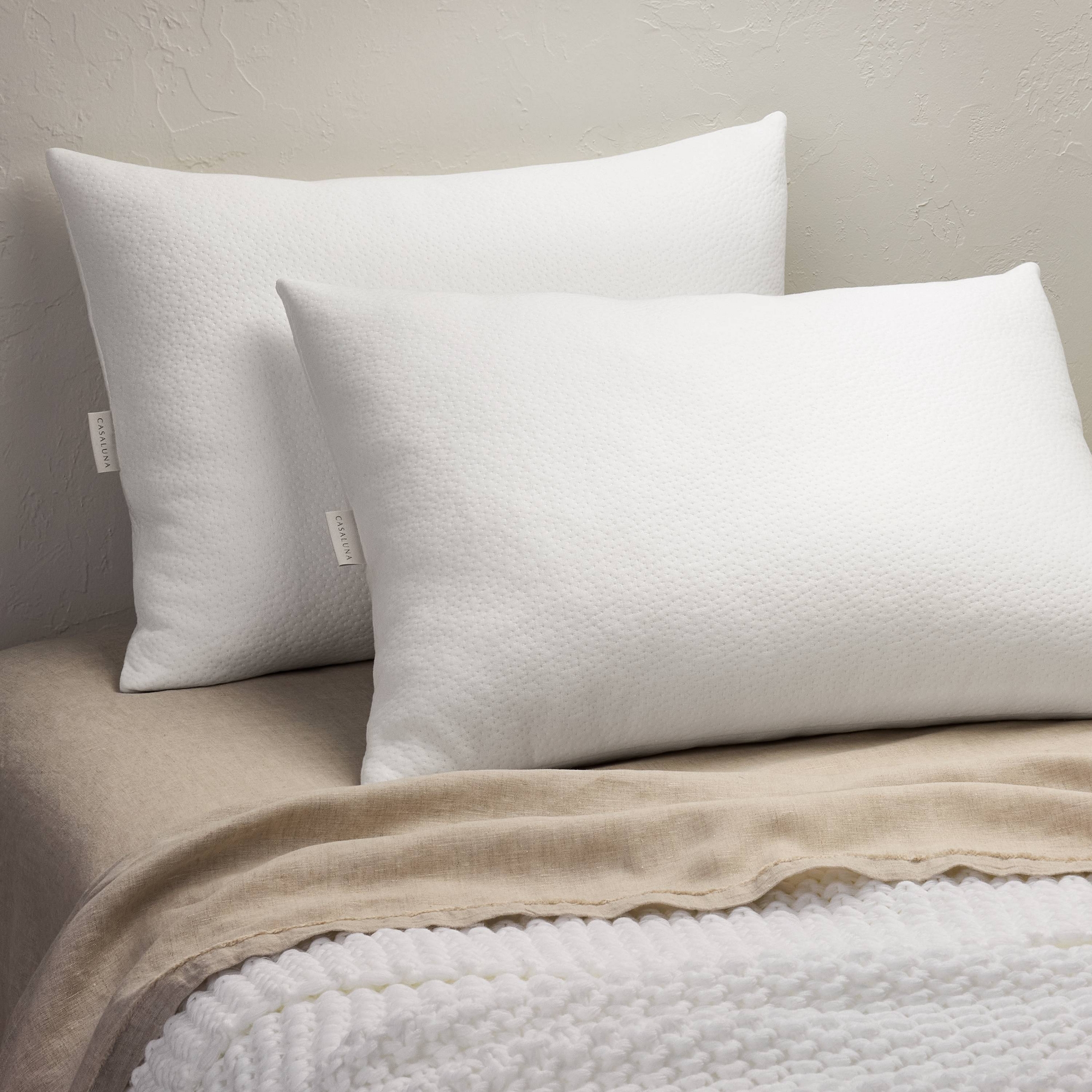 Standard/Queen Medium Machine Washable 2pk Memory Foam and Down Alternative Bed Pillows - Casaluna™