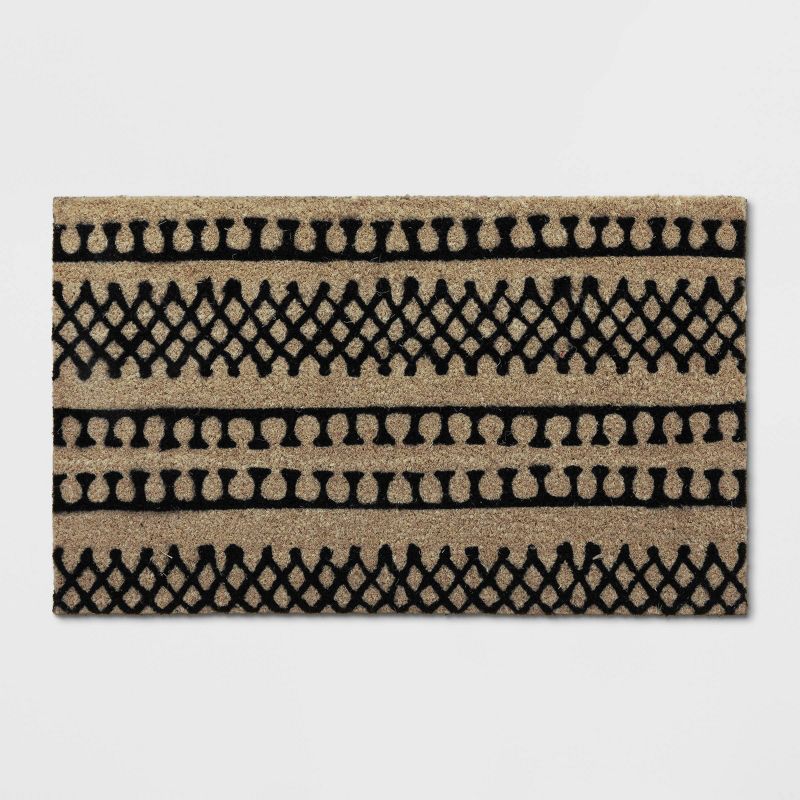 1&#39;6&#34;x2&#39;6&#34; Stripe Tufted Doormat Black - Project 62&#8482;, 1 of 11