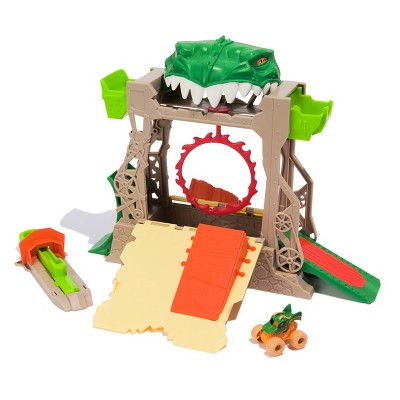 Monster Jam, Dragon Dungeon Of Doom Playset : Target