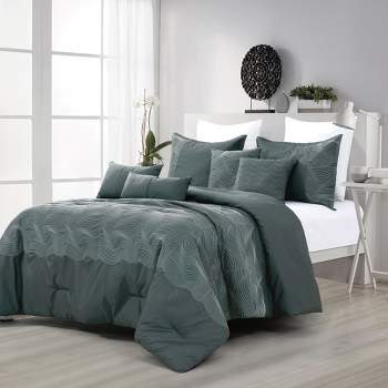 Esca Lena  Fashionable & Luxurious 7pc Comforter Set:1 Comforter, 2 Shams, 2 Cushions, 1 Decorative Pillow, 1 Breakfast Pillow