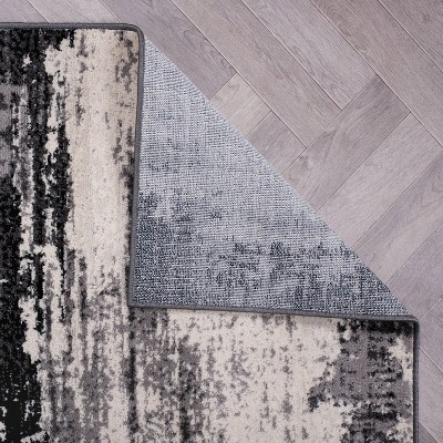 Black and Gray Abstract 5' x 7' Stain-Resistant Area Rug