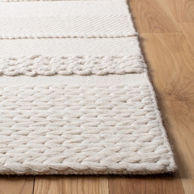 Ivory Elegance 4' x 6' Hand-Tufted Wool Rectangular Rug