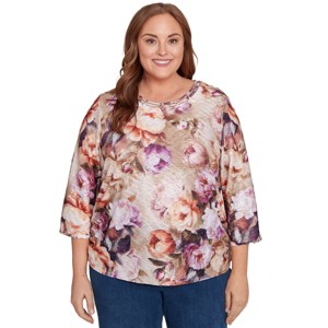 Textured Floral Ruched Sides Top - 1 of 4