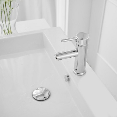 Polished Chrome Single-Handle Bathroom Faucet with Drain Assembly