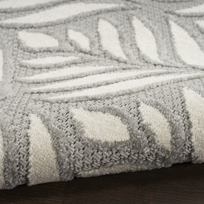 Aloha 8' Round Gray Synthetic Tropical Palm Outdoor Rug