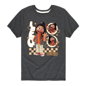 Boys' - Sesame Street - Leo Ji Young Short Sleeve Graphic T-Shirt - 1 of 4