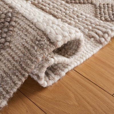 Coastal Charm Ivory Wool 3' x 5' Hand-Woven Area Rug