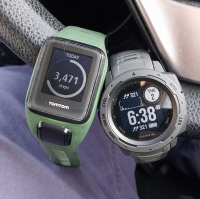 Garmin Instinct GPS Watch-Graphite With Accessories 