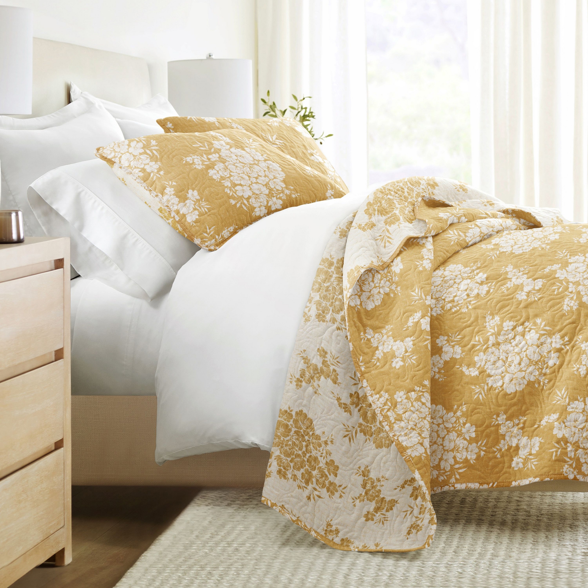 Ultra-Soft Microfiber Quilt Set – Bedding in Distressed Bouquet Design by Becky Cameron, Distressed Bouquet Mustard, King/California King