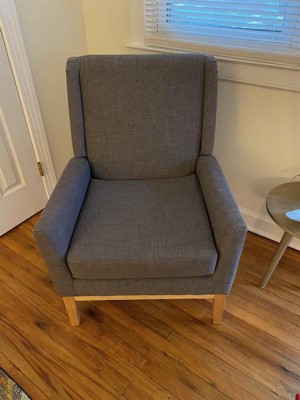 Guest review image 1 of 3, zoom in