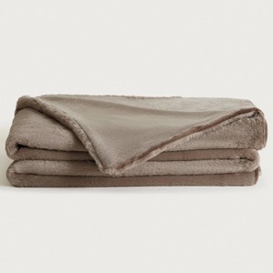 60"x80" Oversized Lil Marsh Throw Blanket - UnHide - 1 of 3