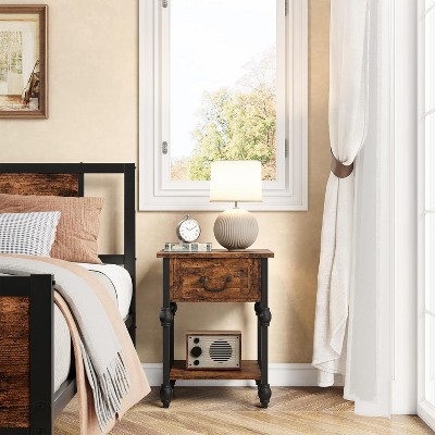 Vintage Industrial Side Table with Storage Metal Frame Wooden Top and Shelf, Compact Nightstand for Living Room, Bedroom & Office (Rustic Brown)
