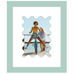 Americanflat Picture Frame with Oval Mat Insert and Shatter-Resistant Glass - Signature Collection - Photo Frame for Wall Display - 1 of 4