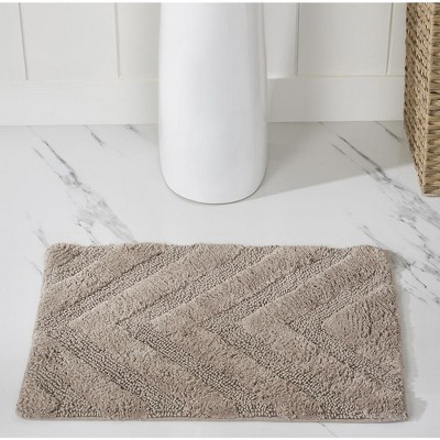 Hugo 100% Cotton Tufted Solid Non-Slip Backing Bath Rug - Better Trends