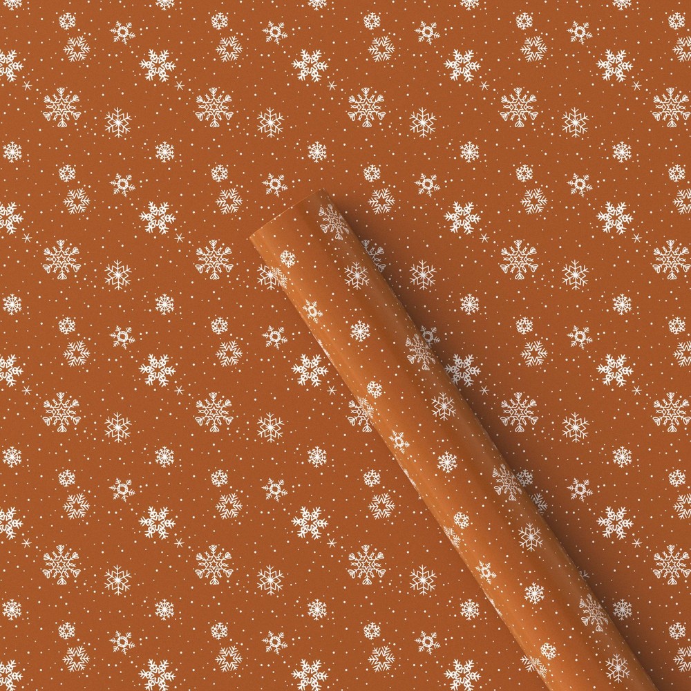 25 sq ft Snowflakes Christmas Gift Wrap Brown - Wondershop™