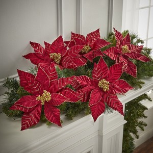 BrylaneHome Set Of 5 Poinsettia Clips - 1 of 1