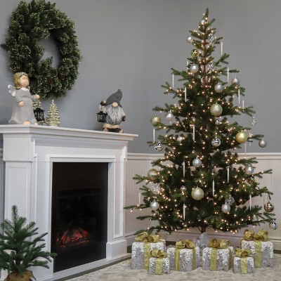 7.5 ft Green Norwegian Spruce Artificial Christmas Tree