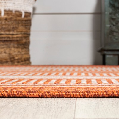 Modern Stripe-on-Stripe Orange and Cream 4' x 6' Synthetic Area Rug
