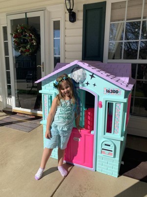 Little Tikes L.o.l. Surprise! Small Winter Disco Cottage Playhouse : Target