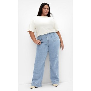 Women's Plus Size Harley Fit Amber Jean - light wash | CITY CHIC - 1 of 4
