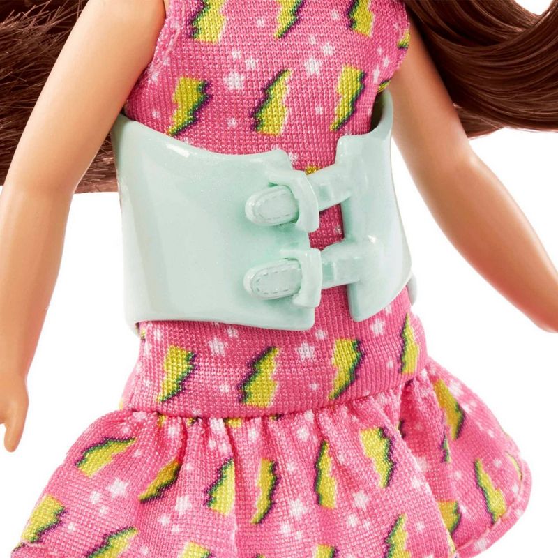 Barbie Chelsea Doll 6-Inch Small Doll with Brace for Scoliosis Spine Curvature, 3 of 7