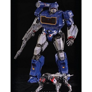 Soundwave and Ravage Collectible Figure DLX Scale Collectible Figure | Transformers: Bumblebee | threezero 0 - 1 of 4