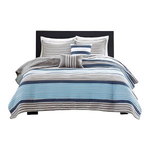 Gracie Mills Aderyn Modern Reversible Quilt Set with Throw Pillows - 1 of 4