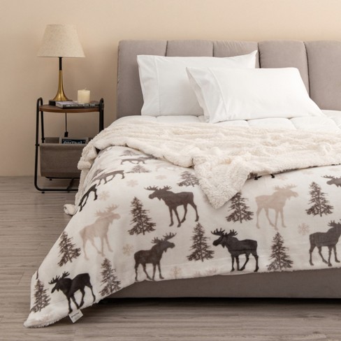 Great Bay Home Sherpa Fleece and Velvet Plush Full/Queen Throw Blanket Grey  Moose, Thick Blanket for Chair, Sofa, or Bed. Warm, Reversible, Soft