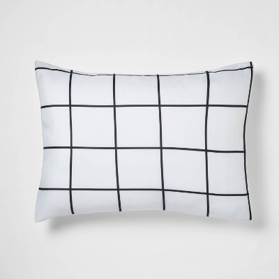 Standard Microfiber Grid Reversible Comforter Sham White/Black - Room Essentials™
