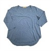 Women's V-neck Curve Hem Tee - mododoc - 3 of 3