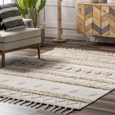 Chandy Ivory Hand-Tufted Round Wool Area Rug