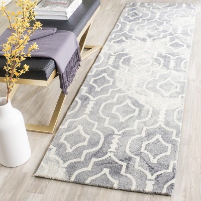 Handmade Grey and Ivory Wool Geometric Runner Rug 2'3" x 12'
