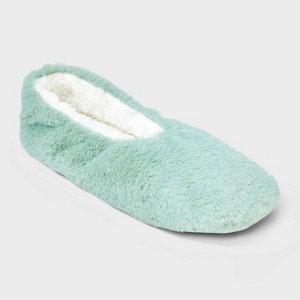 Women's Faux Fur Cozy Pull-On Slipper Socks with Grippers - Auden™ - 1 of 4