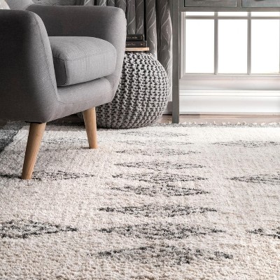 Elegant Ivory Viscose and Cotton 5' x 8' Reversible Flat Woven Area Rug