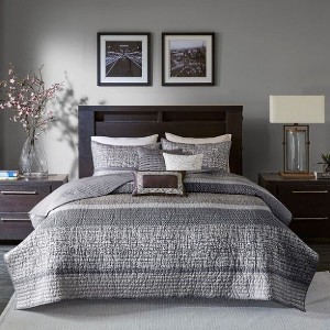 Sapphtopaz 6-Piece Reversible Jacquard Quilt Set, Luxurious Transitional Style Queen Comforter Set with Decorative Pillows - 1 of 4
