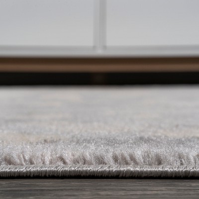 Gray Geometric Synthetic 3' x 5' Reversible Area Rug