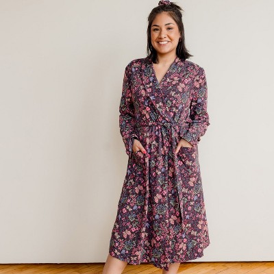 Of an Origin | Organic Cotton Stretch Women's Lounge Robe in Flower Child Print