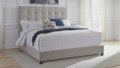 Contemporary Gray King-Sized Bed with Tufted Faux Leather Headboard