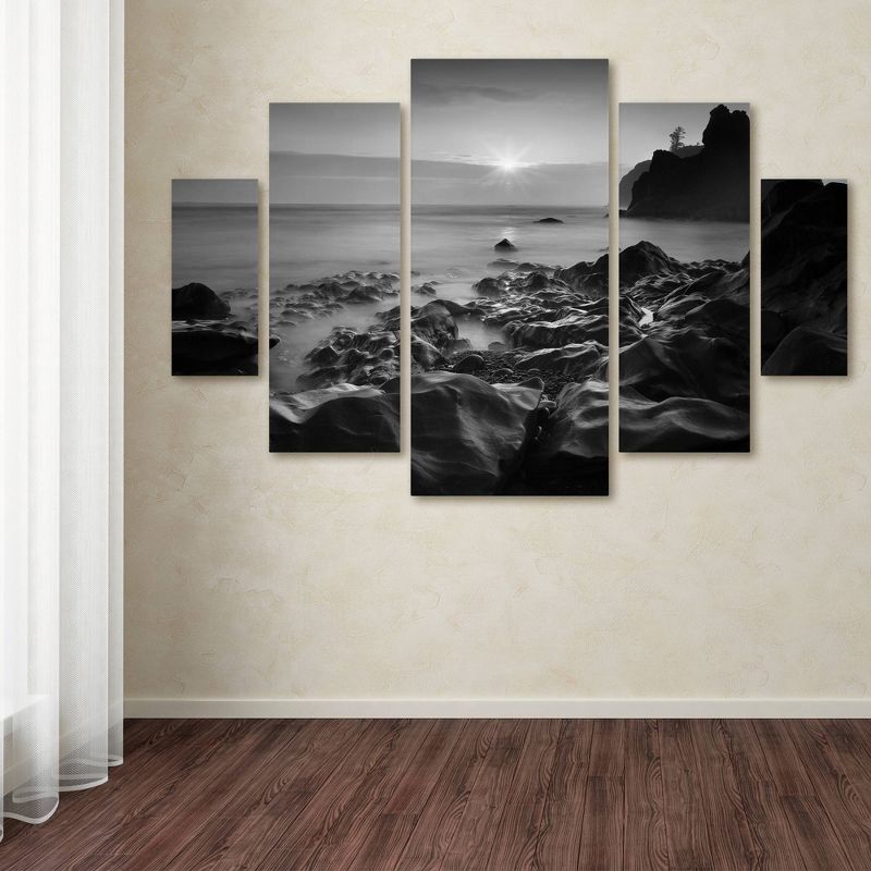 5pc Sunset At Ruby Beach by Moises Levy - Trademark Fine Art, 4 of 6