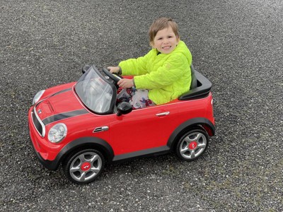 Mini 6v Cooper Powered Ride on Red Target