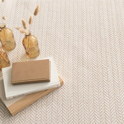 Herringbone Linen and White Handwoven Synthetic Runner Rug, 2.5x12