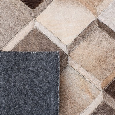 Ivory Geometric Cowhide Hand-Knotted Accent Rug