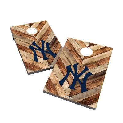 MLB New York Yankees Cornhole Bag Toss Game Set