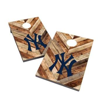 MLB New York Yankees 2'x3' Cornhole Bag Toss Game Set