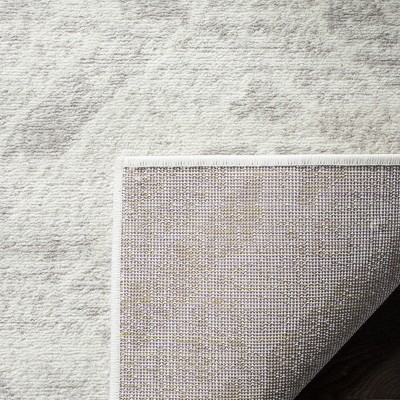 Skyler 6'7" Square Gray Synthetic Medallion Area Rug