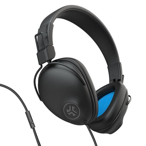 Studio headphones target new arrivals